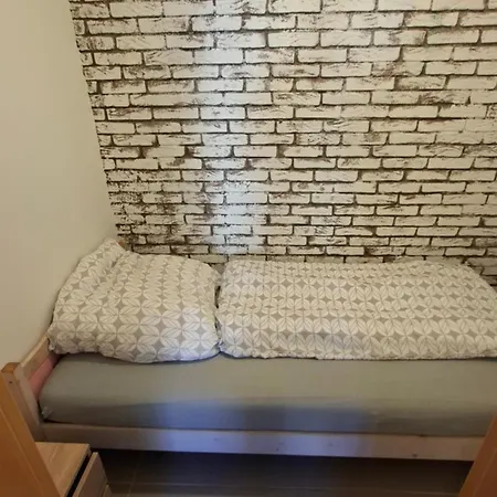 בית אירוח 2 Monteurwohnung Mit Terasse Kueche Bad אולצן